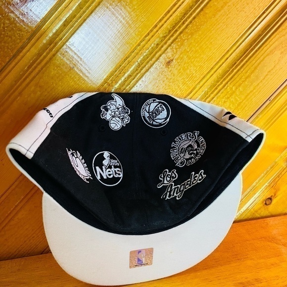 vintage new era nba team cap size 8 - Picture 3 of 3
